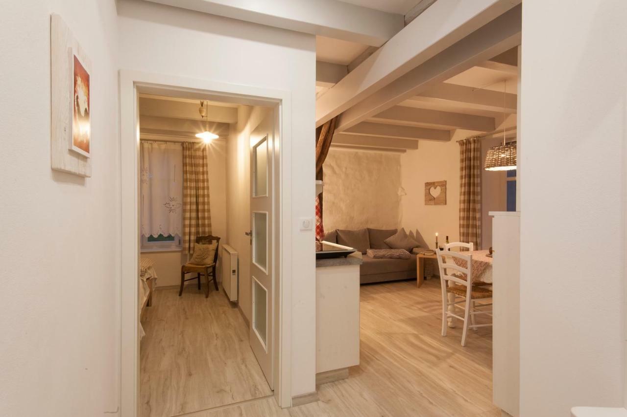La Maison Au Vert Melincourt ภายนอก รูปภาพ