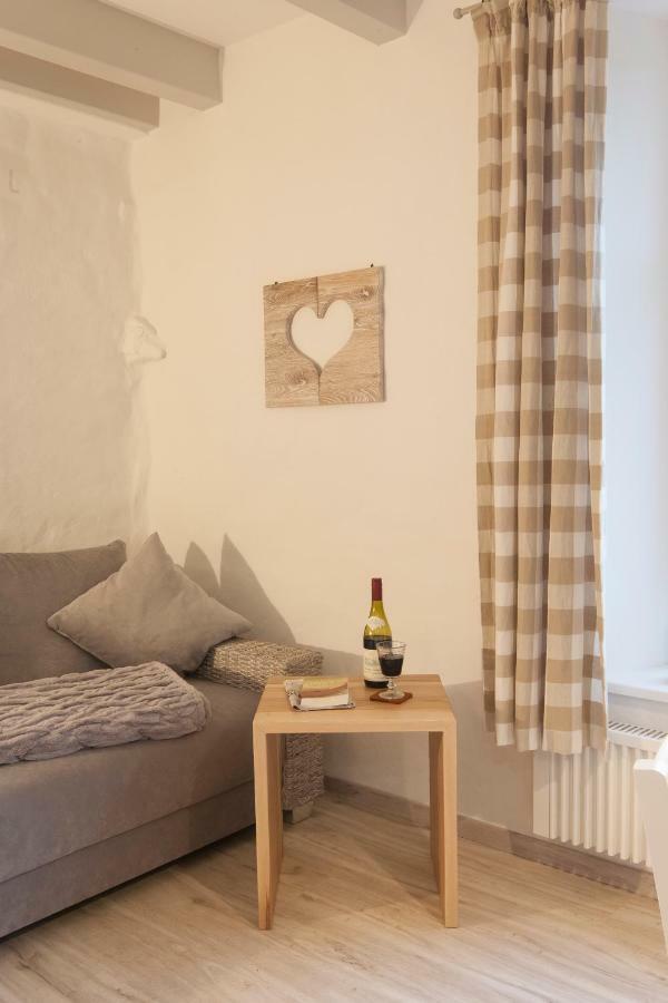La Maison Au Vert Melincourt ภายนอก รูปภาพ